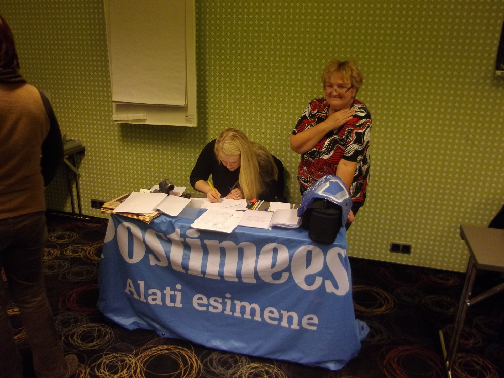 Esimesed Ettevõtlusküla mängud – registreerimislaud mängu alguses
